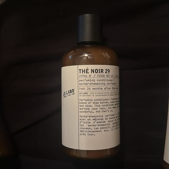 Le Labo The Noir 29 Perfuming Conditioner 8 OZ - Picture 2 of 3